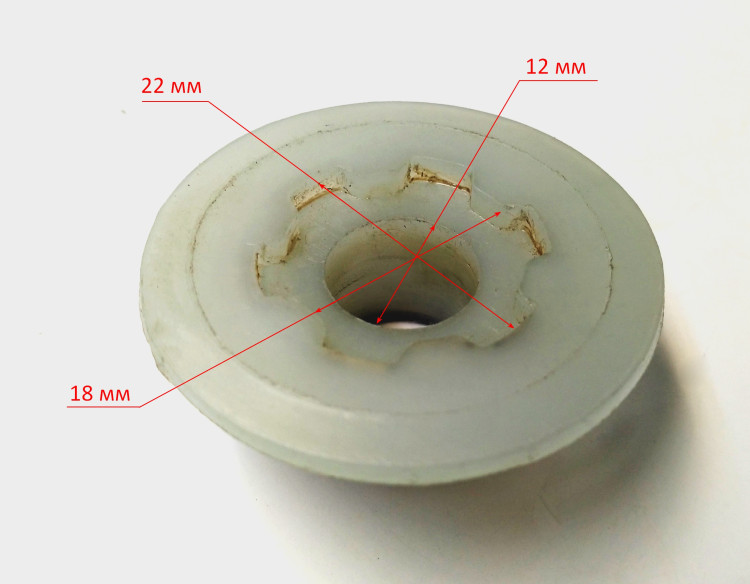 Шестерня привода (червяк) масляного насоса