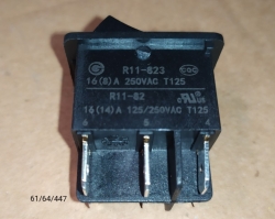 Выключатель R11-823 16A 250V для W150-MF(35) YLV